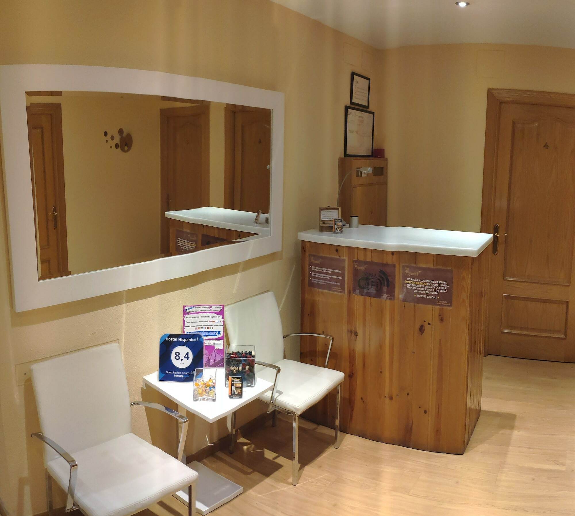 Hostal Hispanico I Саламанка Екстериор снимка