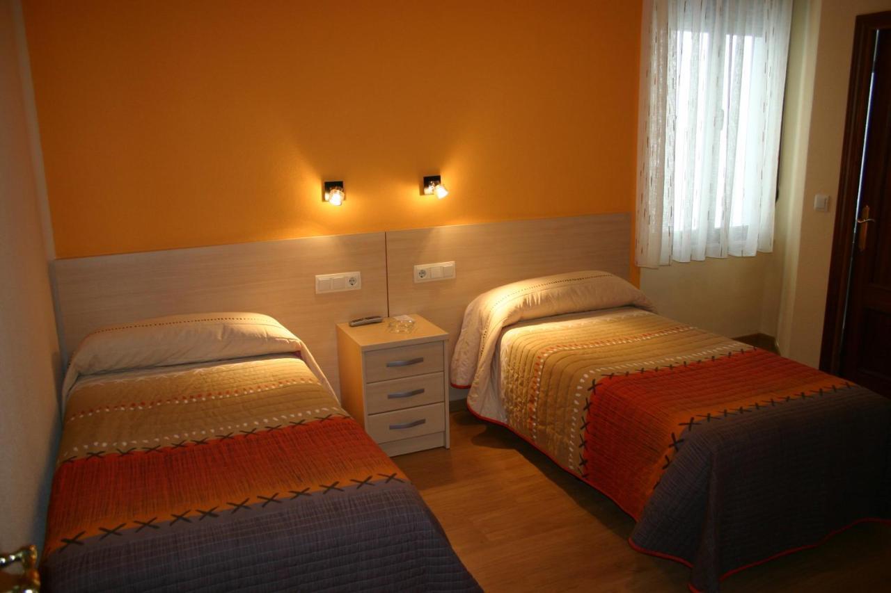 Hostal Hispanico I Саламанка Екстериор снимка